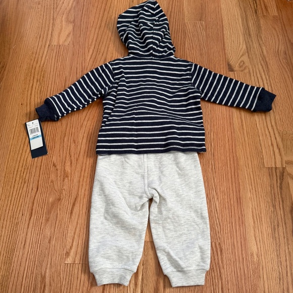 Tommy Hilfiger Baby Boy 2 Piece Outfit Set - Picture 7 of 12